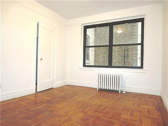 2nd image of 340 E 207th St APT 22