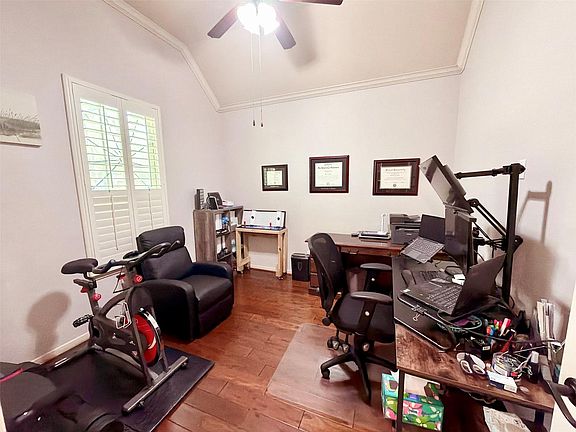 4th image of 29011 Powder Ridge Dr