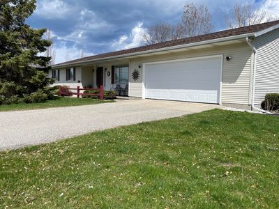 163 Riverside Dr, Cheboygan, MI, 49721
