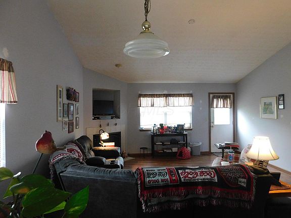 5th image of 1073 E Margate Cir
