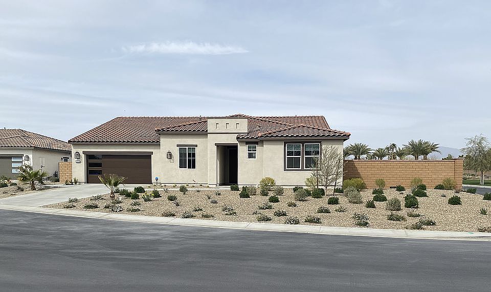1st image of 82620 Sagrada Ct