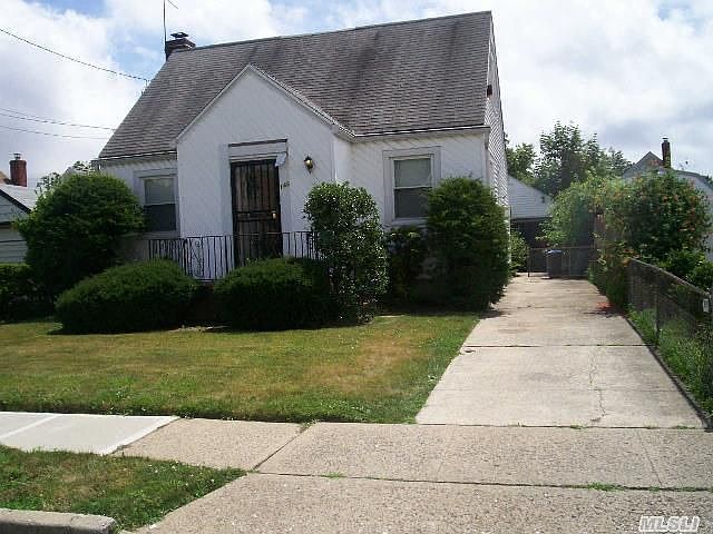 1st image of 145 Stone St