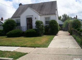 145 Stone St, Elmont, NY 11003