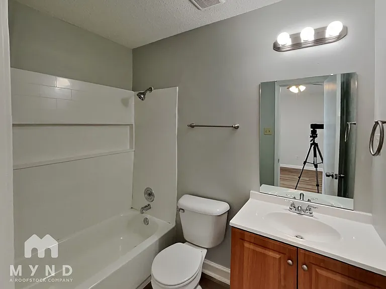 2696 Dromedary Dr — Photo 11