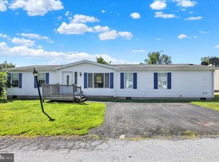 424 Cedar Ln, Birdsboro, PA 19508