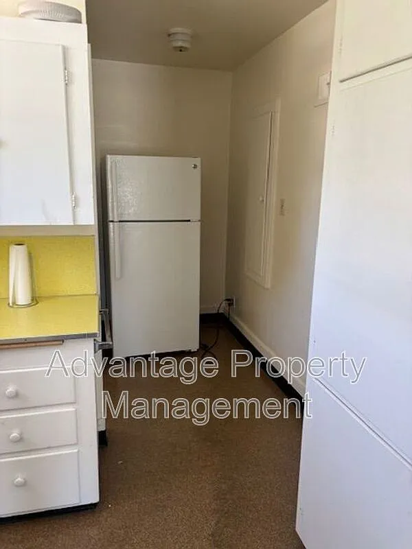1 bed, 1.0 bath, 500 sqft, $1,000 — Photo 3