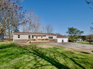 233 Doc Norton Rd, Maryville, TN 37804