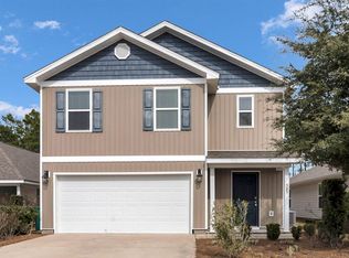 585 Earl Godwin Rd, Freeport, FL 32439