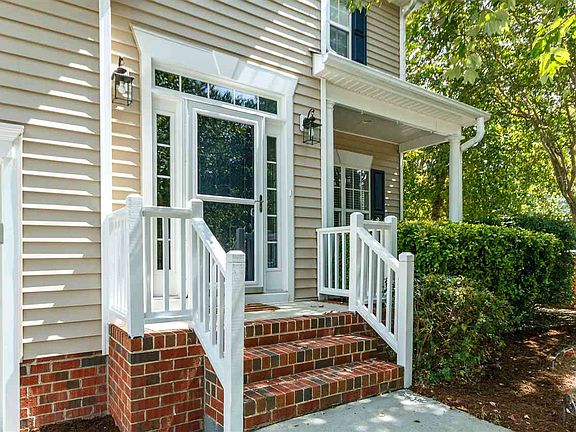 4th image of 5209 Kemmont Dr