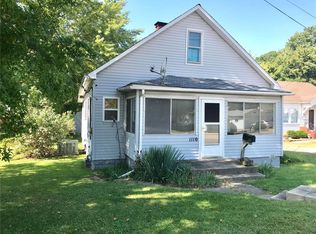 1110 Vandalia Rd, Hillsboro, IL 62049