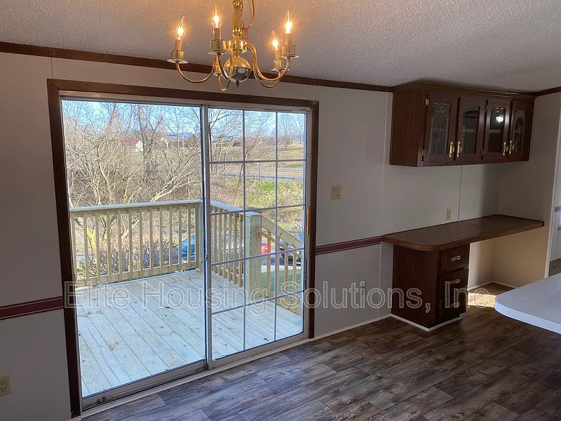 2 bed, 2.0 bath, 1000 sqft, $1,300 — Photo 3