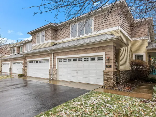 586 Sutherland Dr, Woodbury, MN 55129
