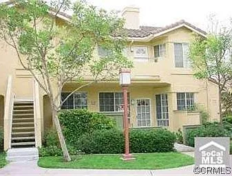 Remodeled 2bed/2bath in the desirable community in West Park Tiempo in Irvine ! — Photo 2