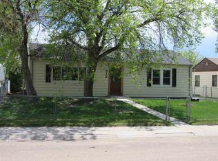 512 Fetterman St, Laramie, WY 82070