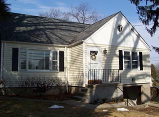 78 Thornberg St, Stratford, CT 06614