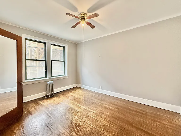 2059 W Touhy Ave #1 — Photo 5