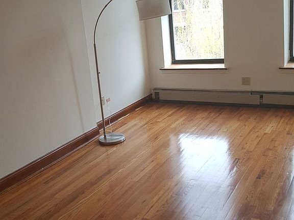 4th image of 119 W 120th St APT 1