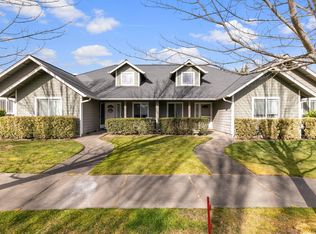 1265 SW Sun Glo Dr, Grants Pass, OR 97527