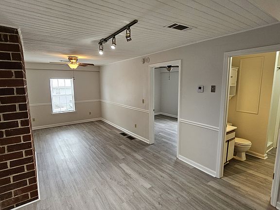 2nd image of 212 Thurston Dr