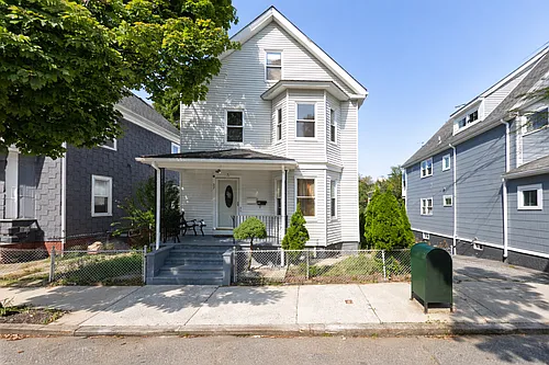 39 Montrose St #2 Photo 1