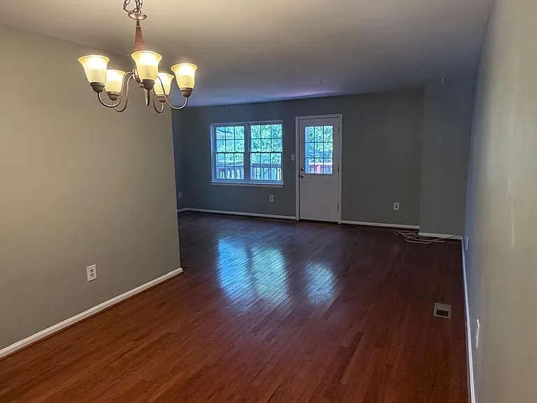 8108 Sandy Spring Rd — Photo 5