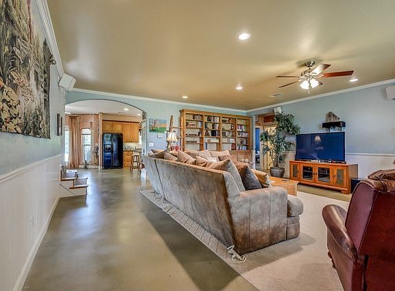 3rd image of 1289 Heritage Creek Dr