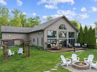 3391 Orchard, Pinckney, MI 48169