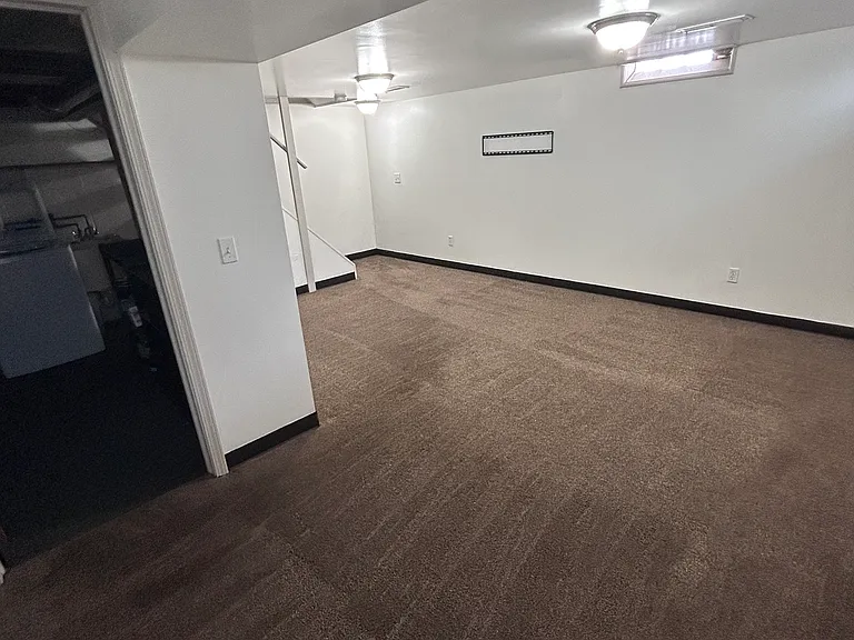 6553 Engle Rd — Photo 15