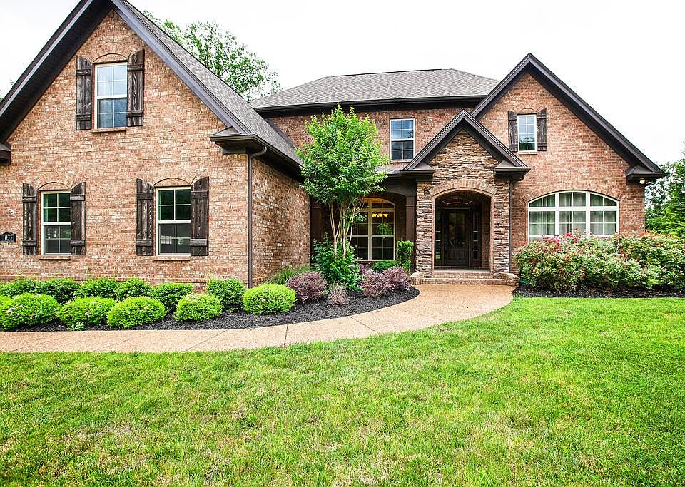 1st image of 1035 Brittain Ln