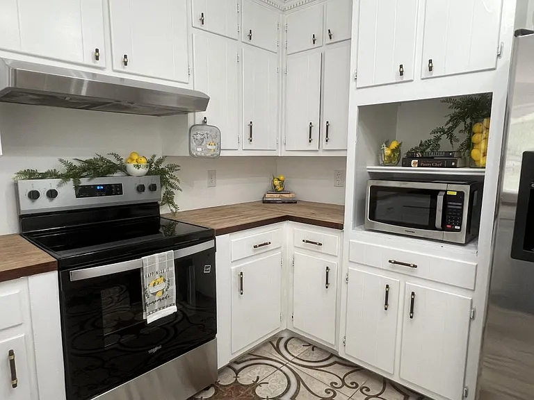 5262 Kurt Ln SW — Photo 18