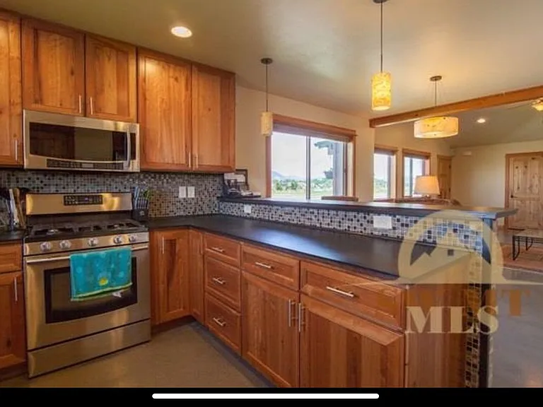 4020 Annie St — Photo 22