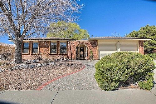 1st image of 5409 Camino Sandia NE