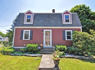 5 Monroe St, Hanson, MA 02341