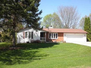 3065 Inverness Ln, New Franken, WI 54229