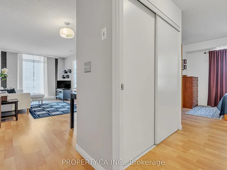 55 Harrison Garden Blvd #405 — Photo 5