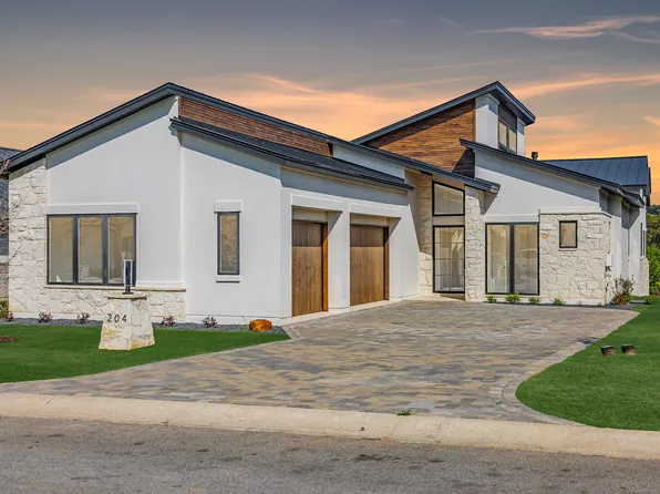 204 Azalea Loop, Horseshoe Bay, TX 78657