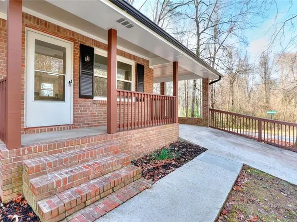 8205 Kirk St SW, Covington, GA 30014