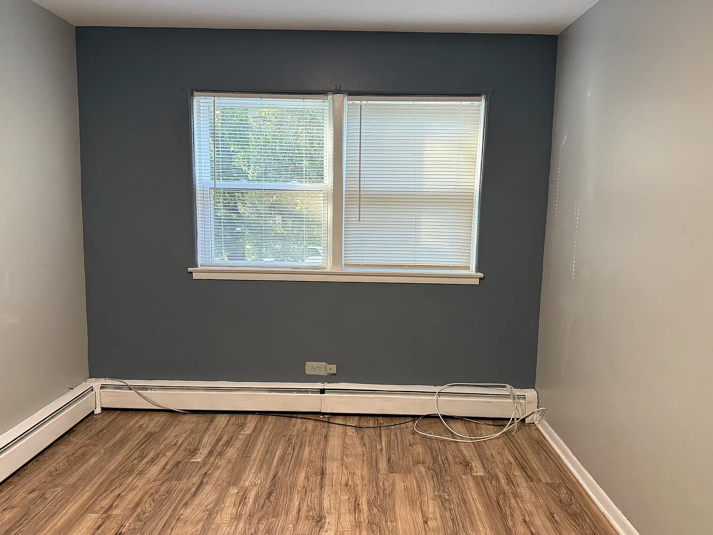 2 bed, 1000 sqft, $1,900 — Photo 4