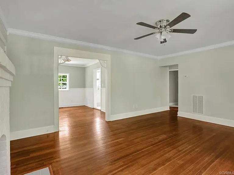 2608 Grant St — Photo 6