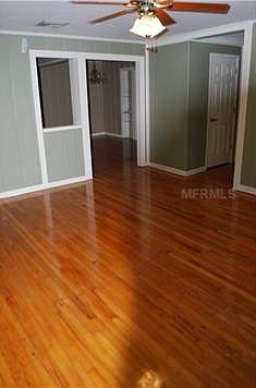 3rd image of 220 N Boyd St