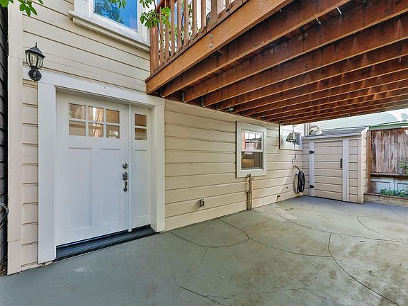 2nd image of 1420 S Van Ness Ave #1/2
