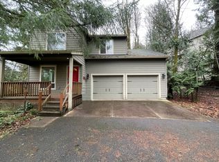3617 SW Cullen Blvd, Portland, OR 97221