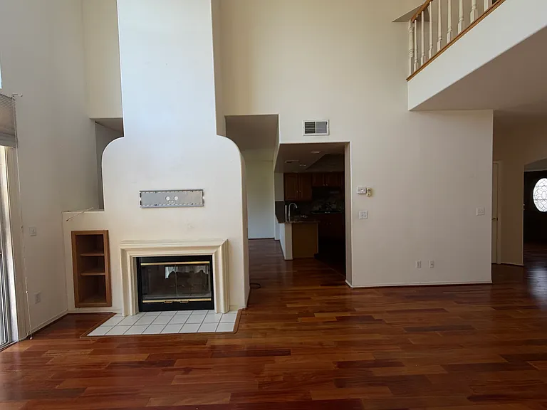 28620 Champions Dr — Photo 11