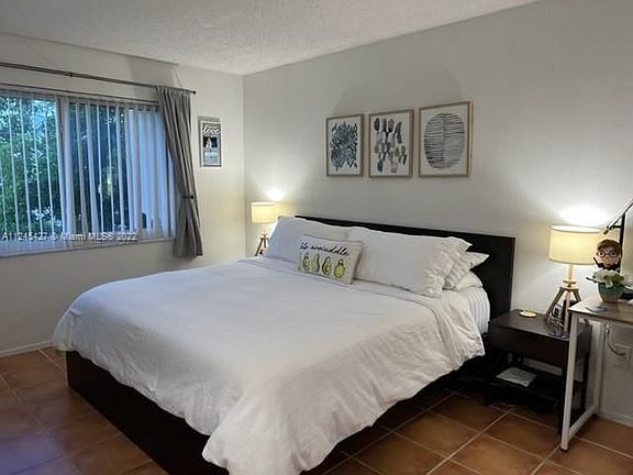 5th image of 7722 Camino Real APT 416