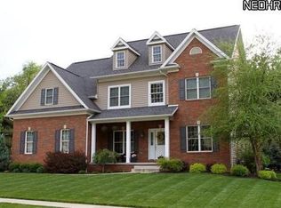 376 Aspen Dr, Dover, OH