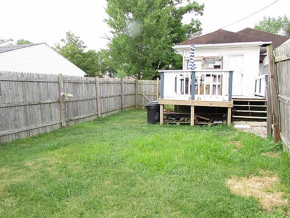 5th image of 408 Wallace Ave