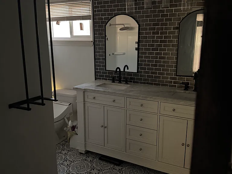 413 Autumn Rd — Photo 3
