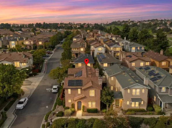 2284 Red Leaf Ln, Chula Vista, CA 91915