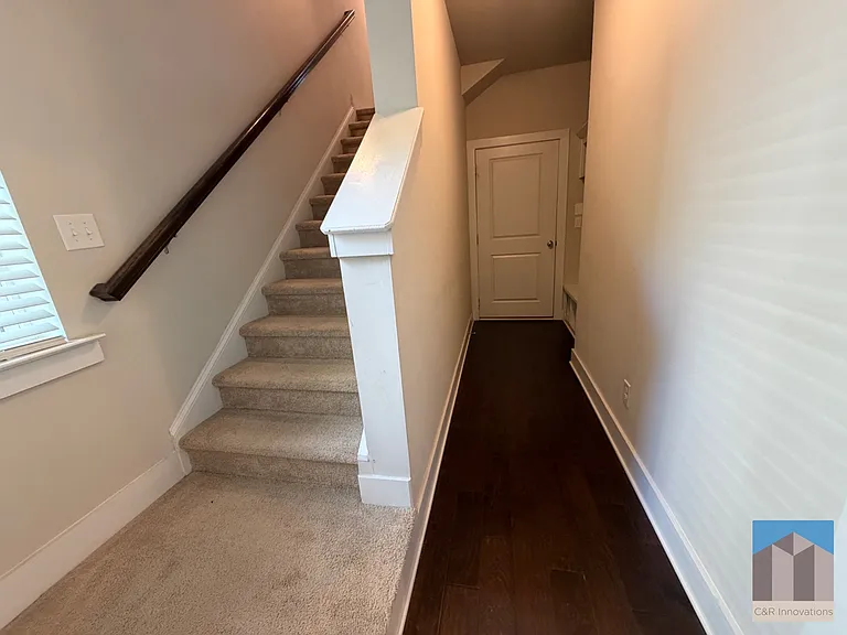 3782 Oxford Cir — Photo 33