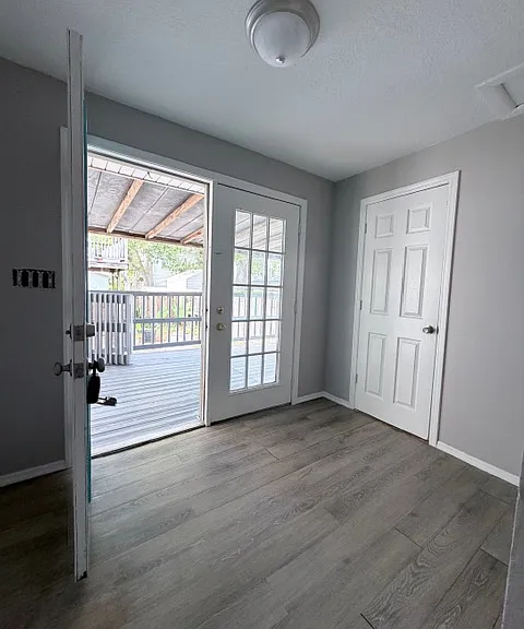 110 Kingston Ave — Photo 4